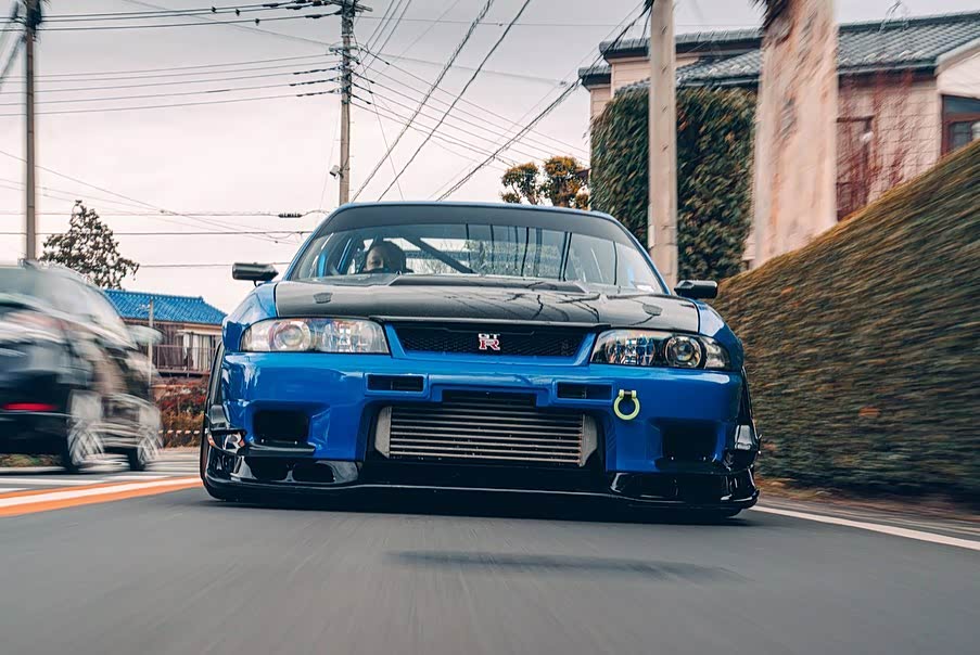 日产gtr r33依然是车系中稳定的输出者