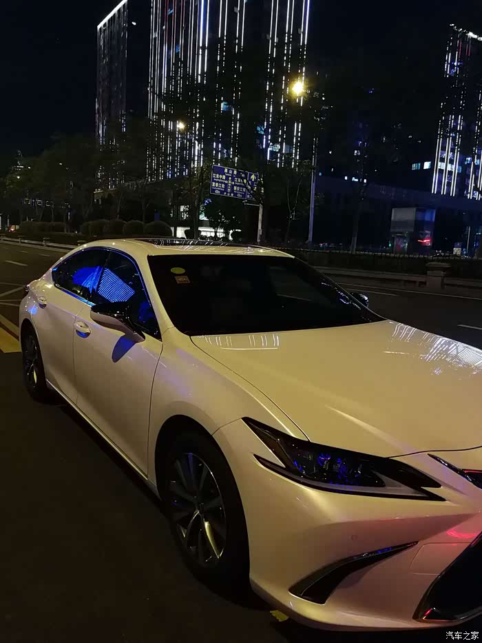 49208 | 回复: 150 雷克萨斯es论坛 新车到家(es200豪华)浅白深蓝