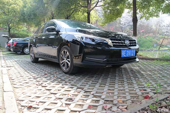 启辰d60提车分享秀出我们之间的故事