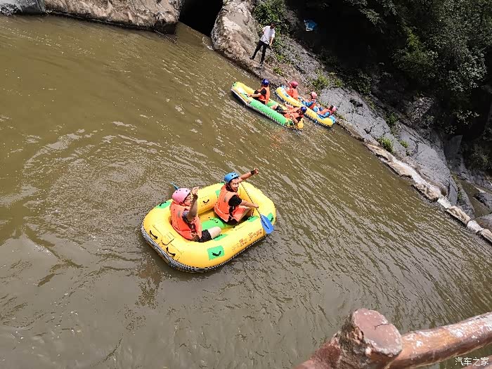 清凉一夏双龙湾漂流