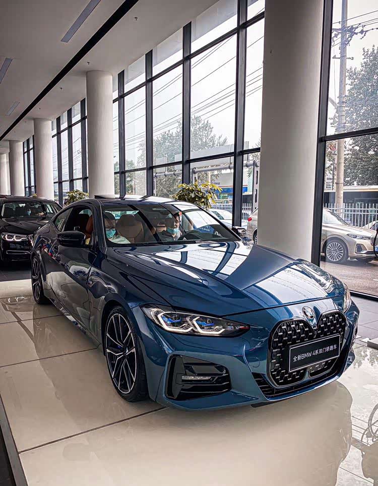 宝马4系双门轿跑车,越做越精致,越做越时尚!