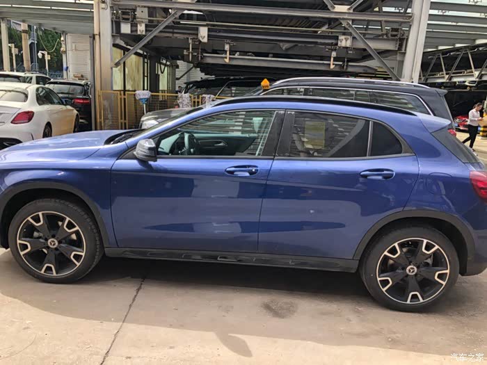 【图】新提蓝色小奔奔_奔驰gla论坛_汽车之家论坛