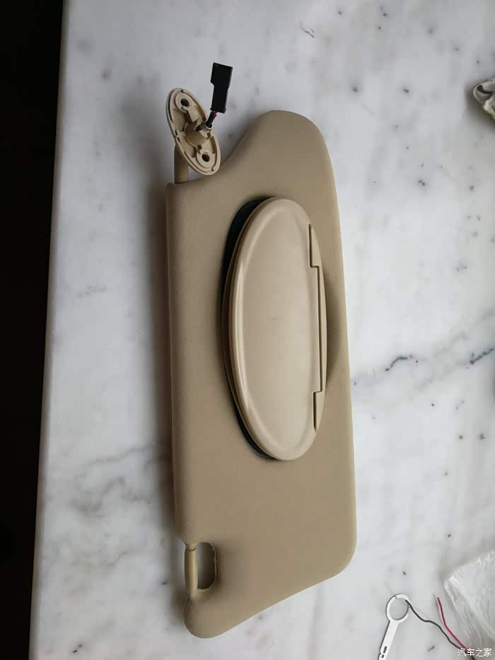 【图】自己动手系列之十二～更换遮阳板转轴_荣威750论坛_汽车之家