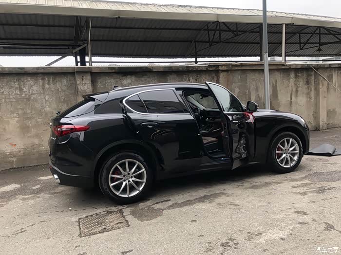 【图】2019-2-20 提车啦,黑色stelvio_阿尔法·罗密欧论坛_汽车之家