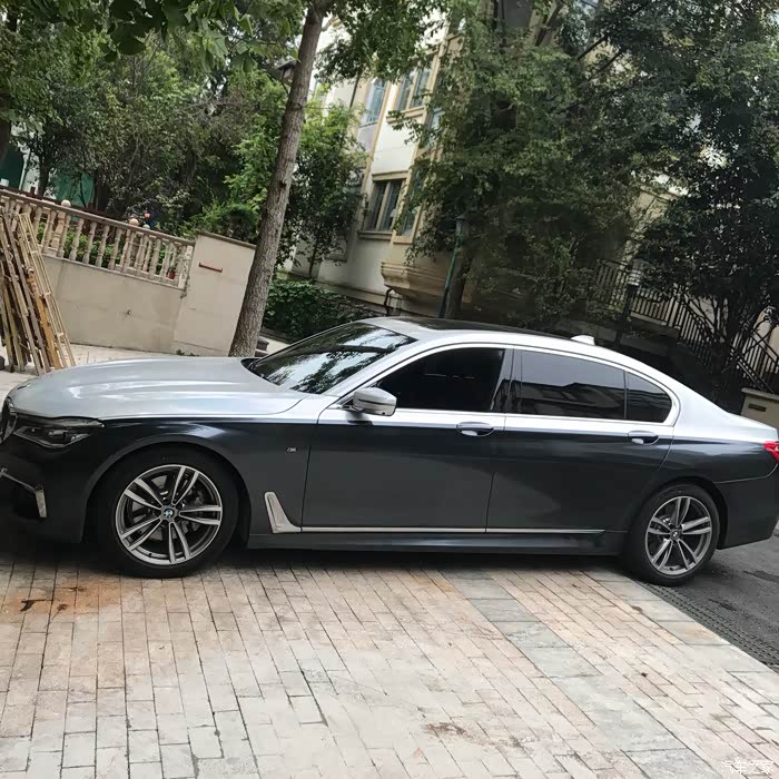 【图】意外惊喜,双色车身,这是一个也许会引来非议的帖子_宝马7系论坛