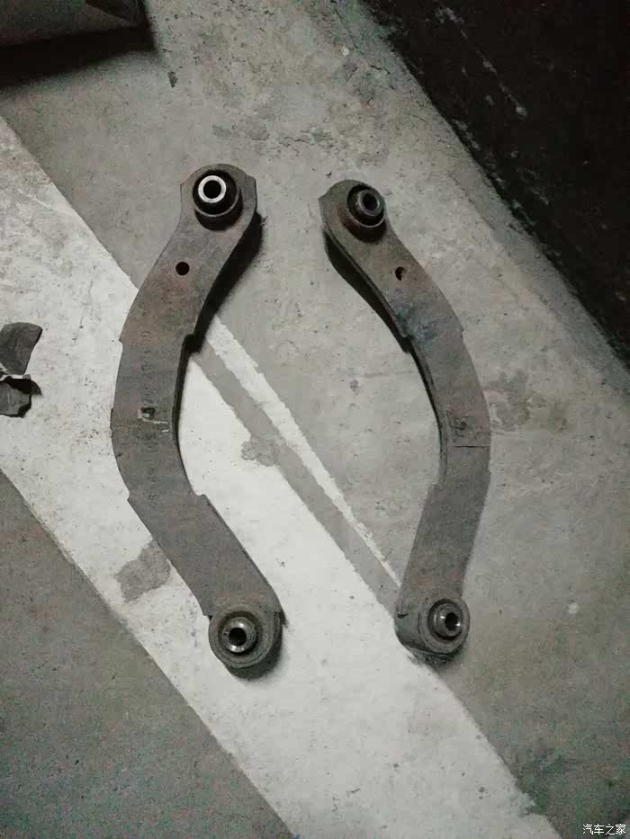 更换车车的后刀臂