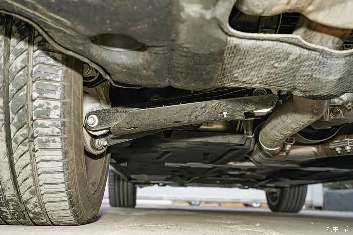 劳斯莱斯 库里南 四座版