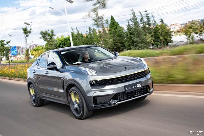 试驾领克05:漂亮的不像实力派,成功抓住了都市青年的心