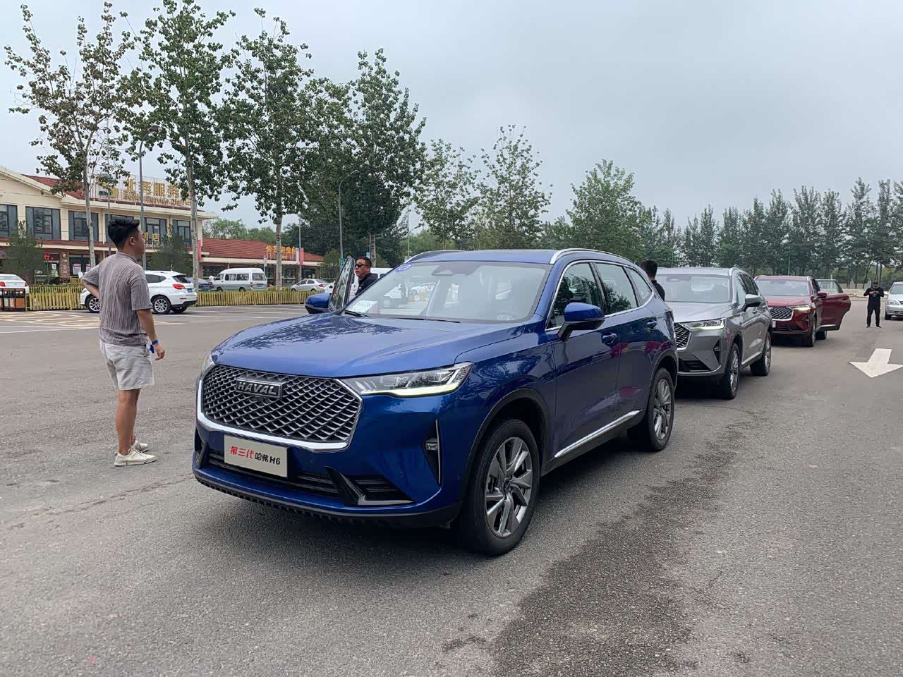 第三代哈弗h6,您觉得哪个颜色好看