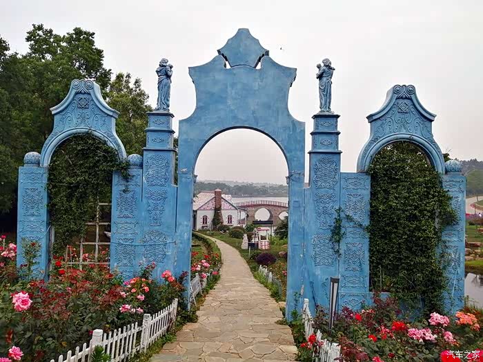 香草小镇的异国风情