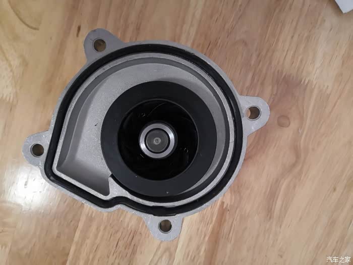 老朗逸自己动手换水泵