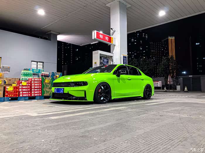 领克0320t进化论第十七章改色贴膜之水晶青蛙绿