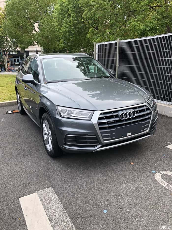 5021 | 回复: 34 奥迪q5/q5l论坛 为什么论坛里没有:季风灰和花剑银的