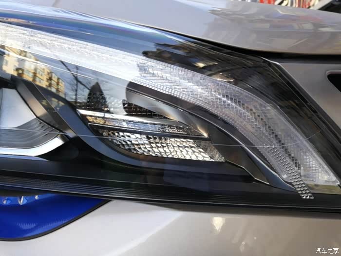 星光璀璨,大灯闪耀——帝豪gs车灯美又美