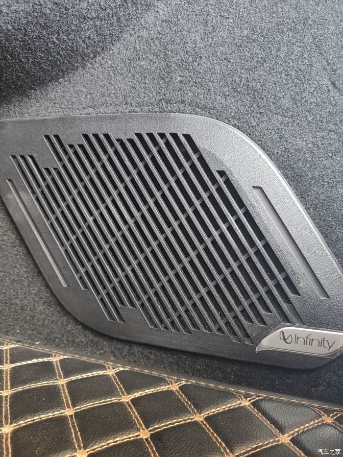 03的燕飞利仕音响