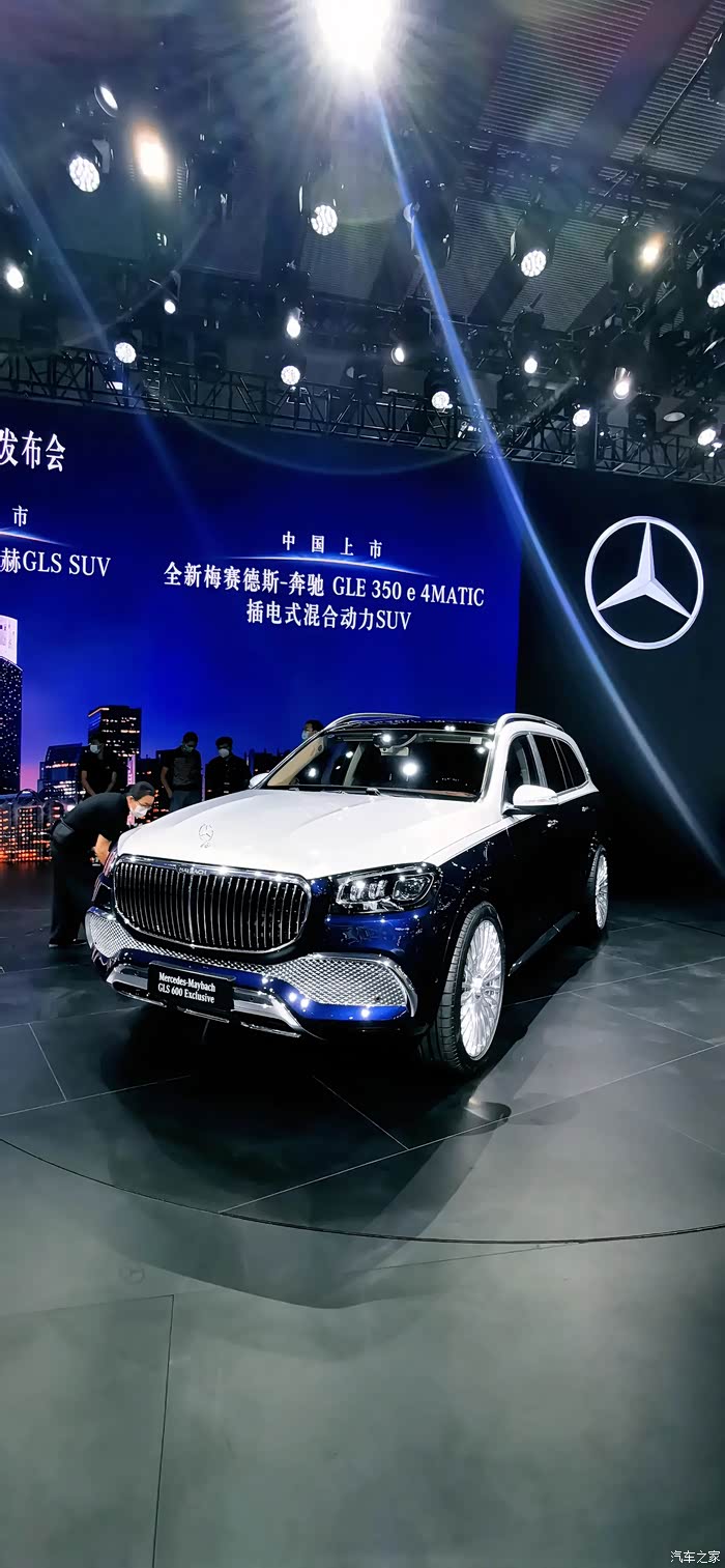 广州车展奔驰发布的迈巴赫gls又一款土豪收割机