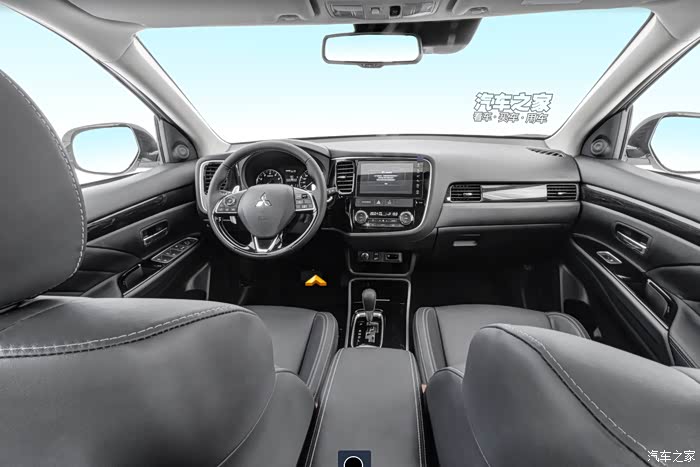 兄弟来捧场,抓住汽车之家云车展的尾巴,线上看车欧蓝德.