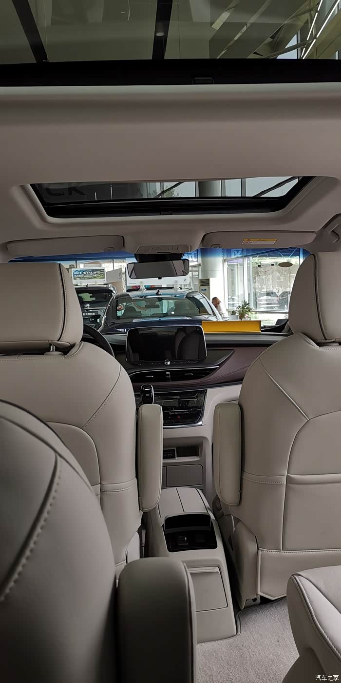 【图】公务舱三个颜色齐了_别克gl8论坛_汽车之家论坛
