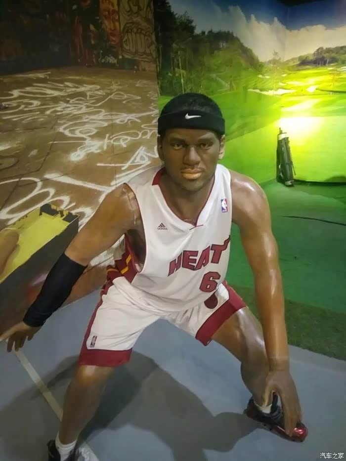 t90之旅黑根蜡像馆