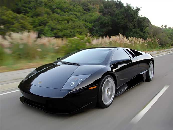 兰博基尼murcielago,超级喜欢这款黑色大牛.