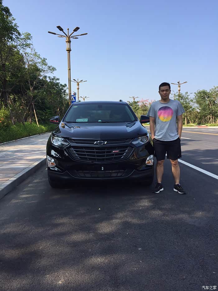 简单提车自拍,酷酷的黑拓界