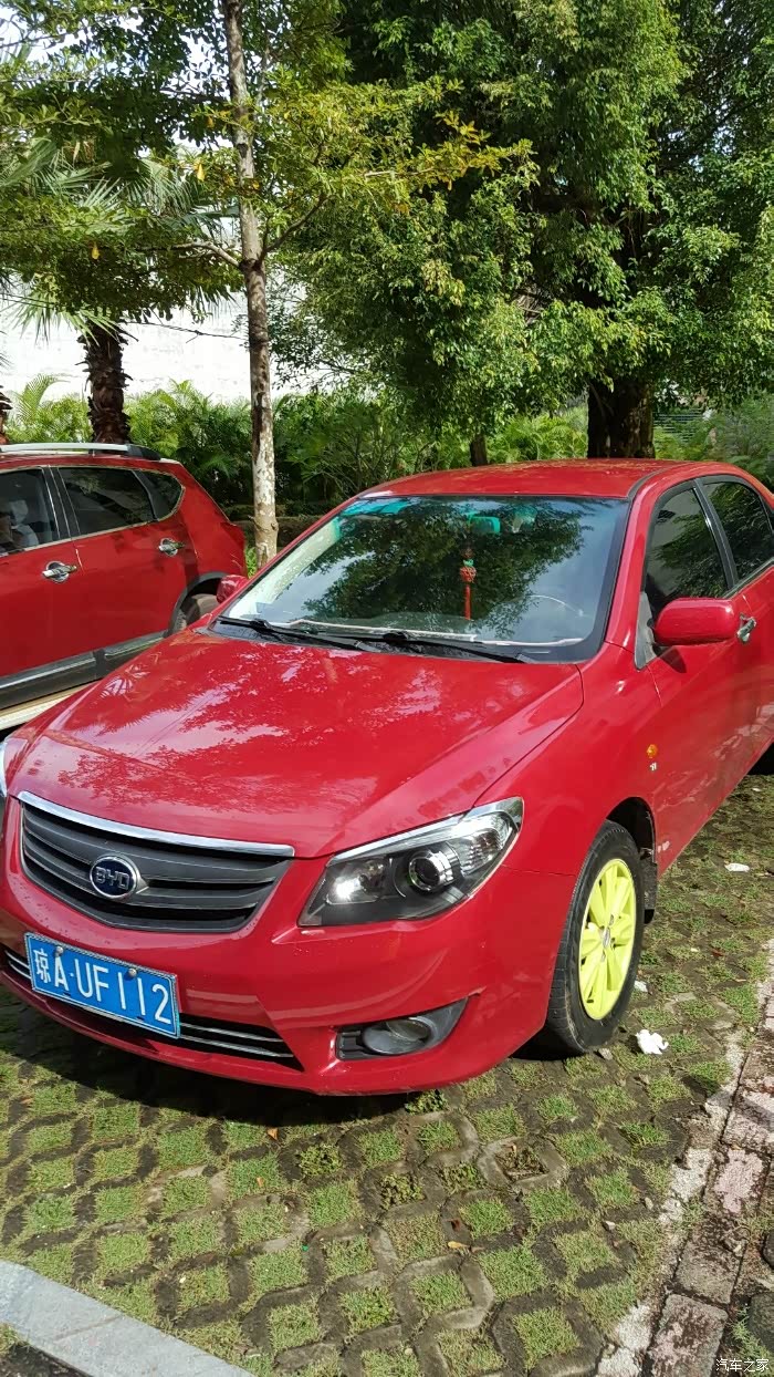 【图】4年了,才开31111公里,就换过一对雨刷_比亚迪l3论坛_汽车之家