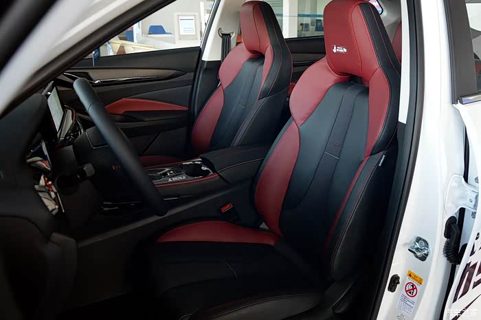 这车惊艳到了我,不仅够帅还很强大,实拍欧尚x5