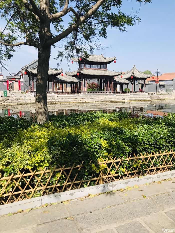 领略美丽的南阳古镇的风情