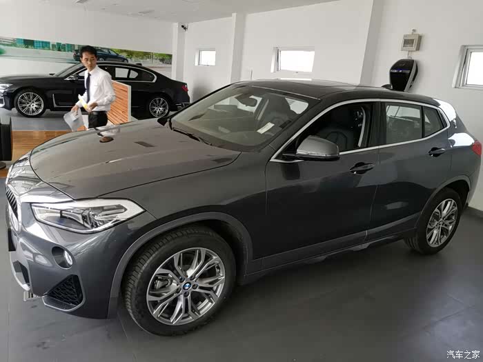 【图】x2矿石灰提车作业_宝马x2论坛_汽车之家论坛