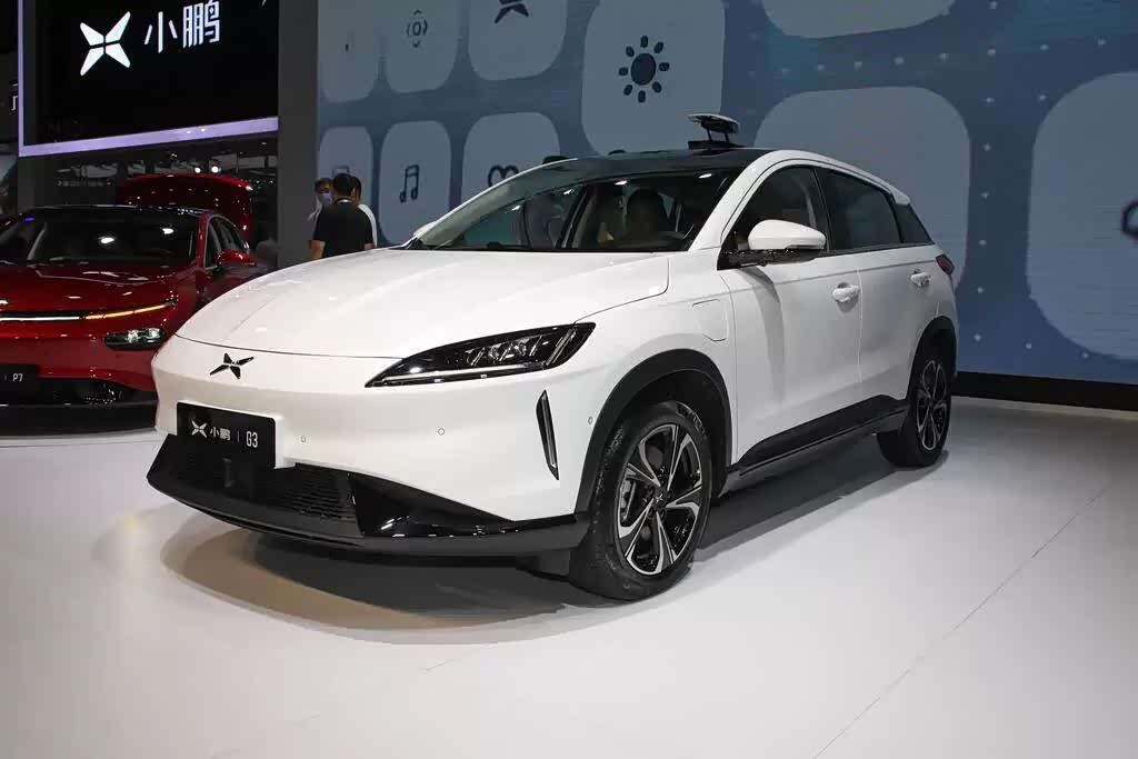 小鹏g3.外观上就能看出科技感十足.