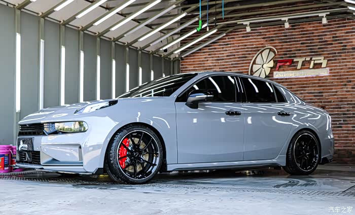 领克03升级避震轮毂刹车改色膜外观操控件来一波