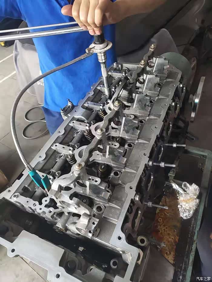 宝马n52发动机抖动维修
