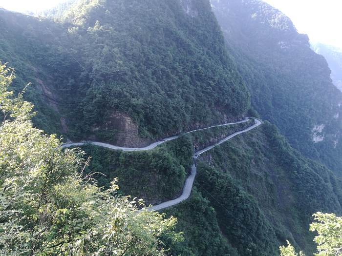 武汉盘山公路图片