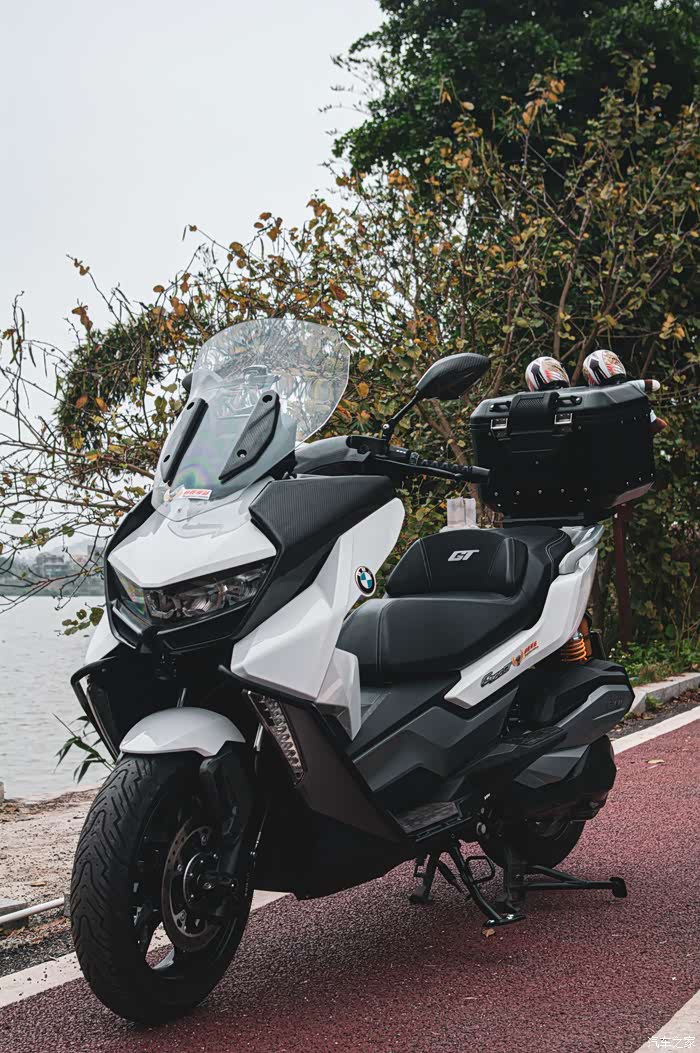 【图】c400gt碳纤维改装成品展示_宝马摩托车论坛_汽车之家论坛