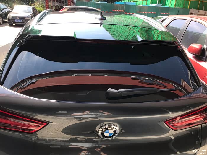 【图】进口x2改国产m运动尾翼_宝马x2论坛_汽车之家论坛