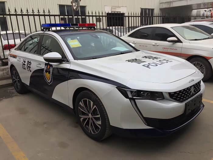 新鲜出炉的508警车