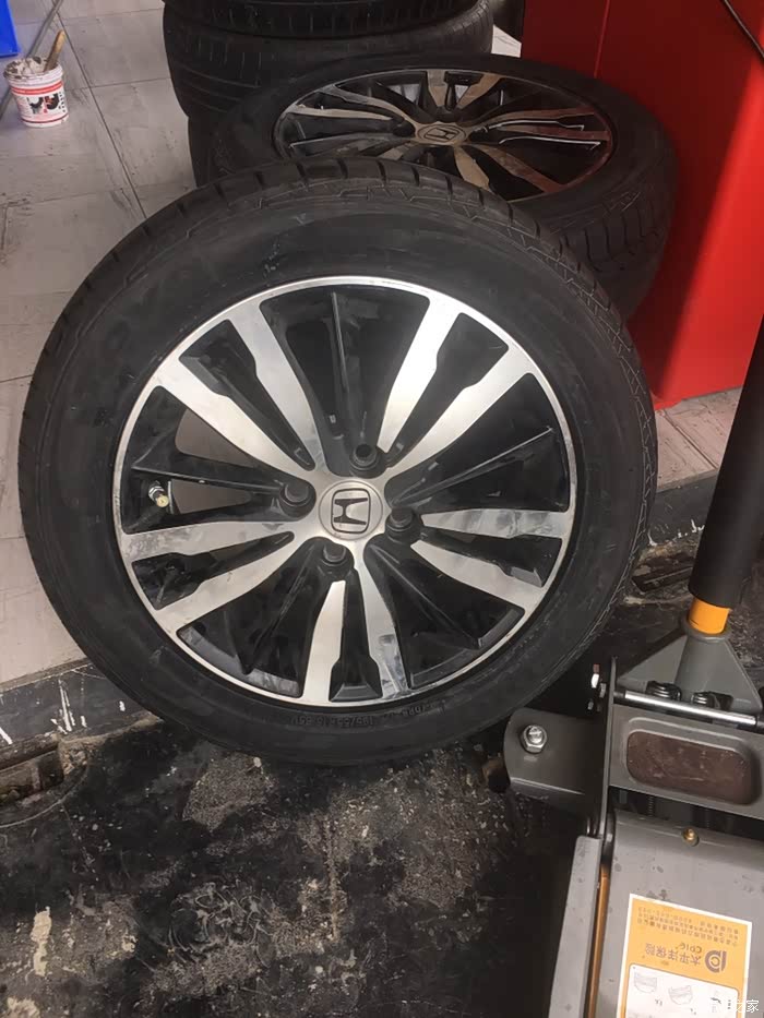 飞度换东洋drb轮胎