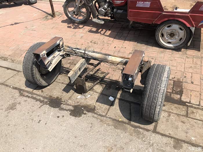 折腾无止境焊个小拖车