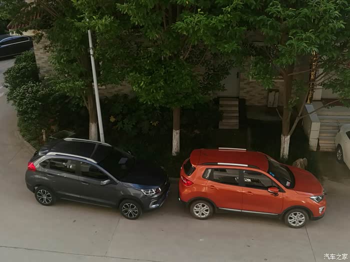 外观简单对比下cs35