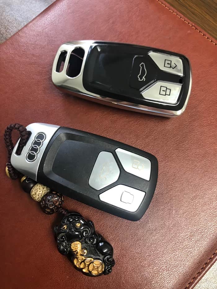 进展自由 全新入手 奥迪q5l-45tfsi 尊享豪华运动型