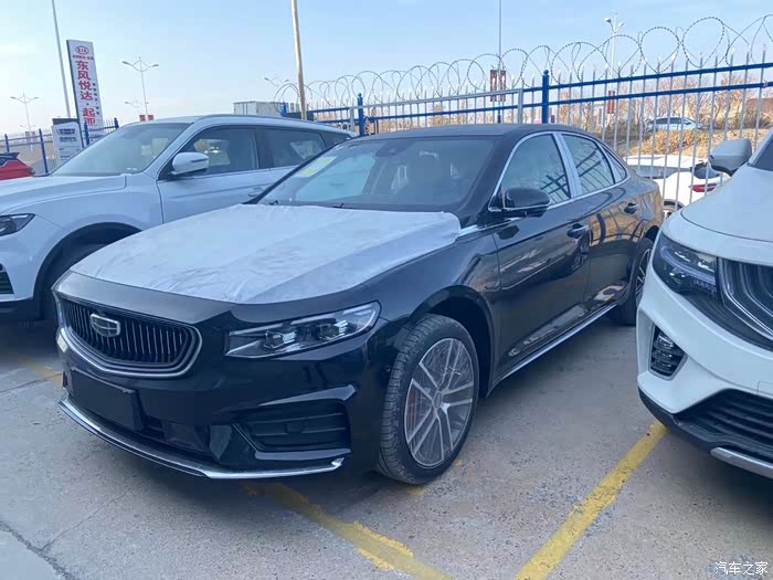 宽体轿车轿车宽体