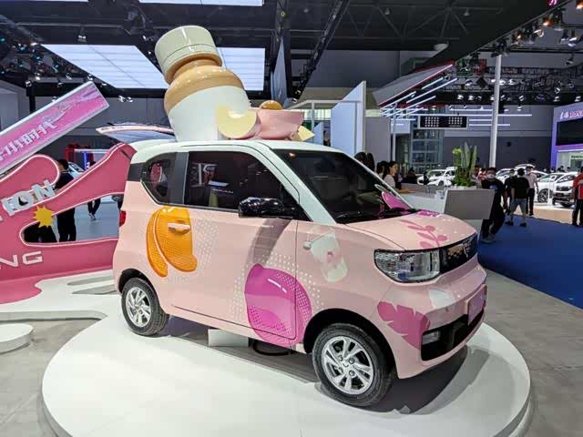 【图】五菱是去成都车展卖萌去了_宏光miniev论坛_汽车之家论坛