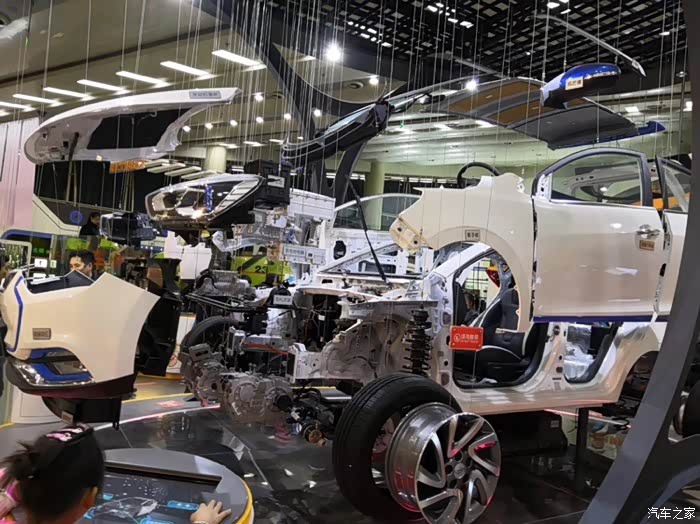 【图】去科技馆看到拆解的电动车_江淮iev论坛_汽车之家论坛