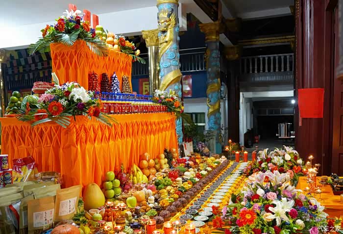 难得一见的一场寺院的法事活动