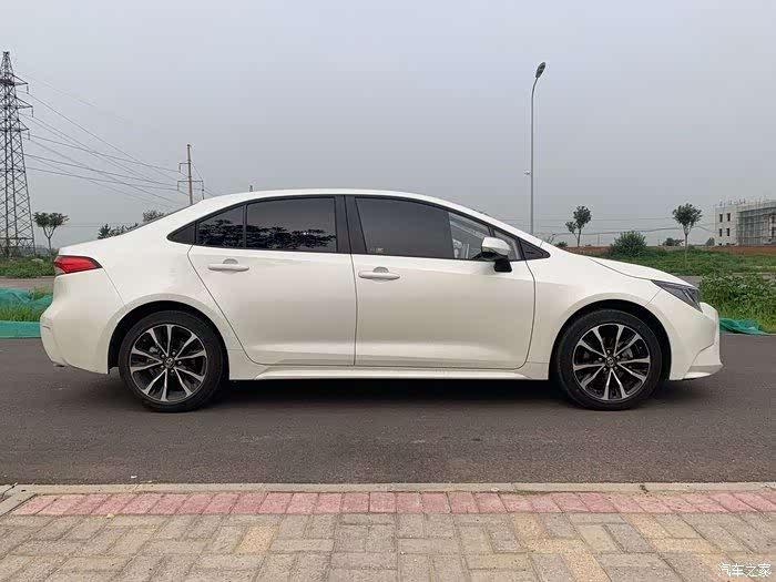 跨过山河大海 四兄弟自驾闯黄山