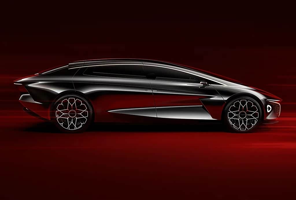 拉贡达的新车非常漂亮