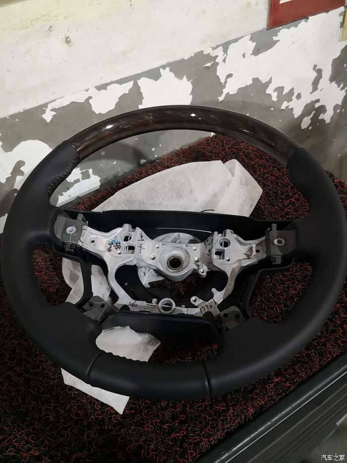 方向盘掉皮成功索赔