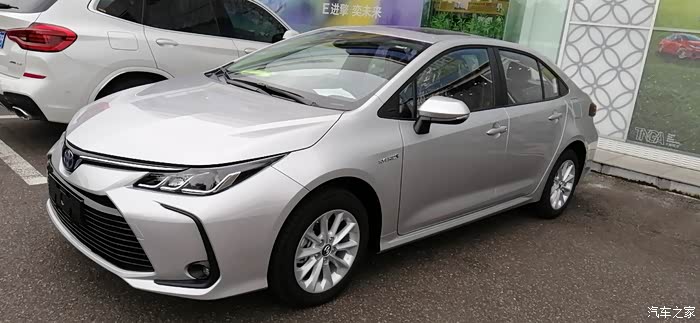 3869 | 回复: 70 卡罗拉论坛 银金属色卡卡有人提吗?