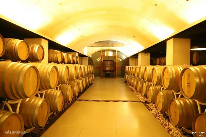 大漠冲沙沃尔沃沙恩酒庄之旅
