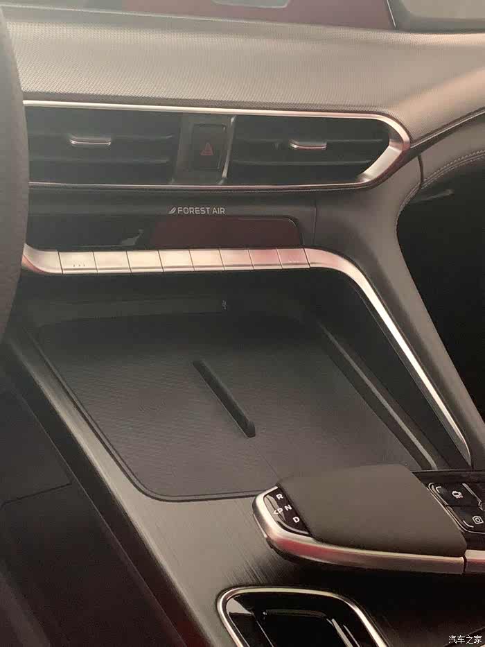 跟风发个帖子我也是见过实车的